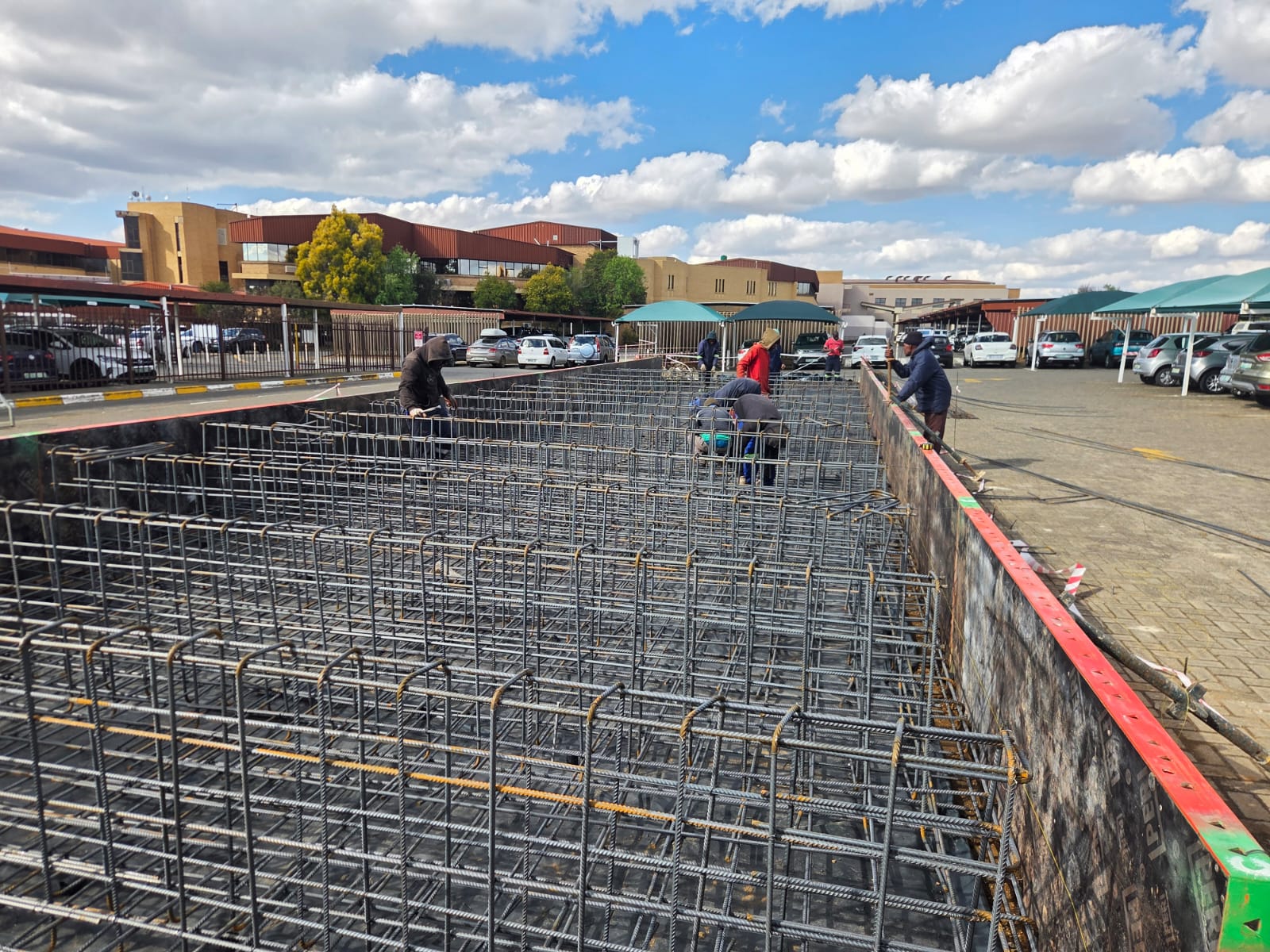 Water-tank reinforcement by RMS at Rosepark Hospital, Fichardt Park
