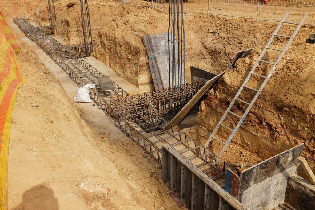 Welded Mesh and Cut and Bend for Coastal Builds in Durban and Richards Bay 16 Reinforced foundation in an excavation on a KwaZulu-Natal construction site
